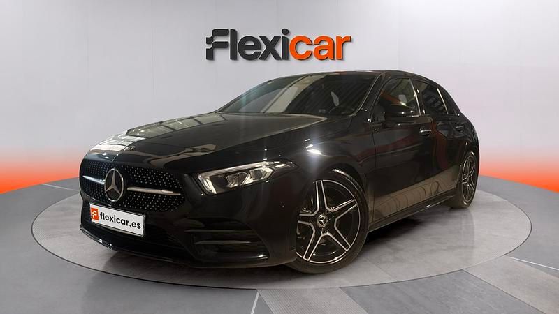 Usado Mercedes A180 116 CV (85 kW) 2018 Negro Berlina