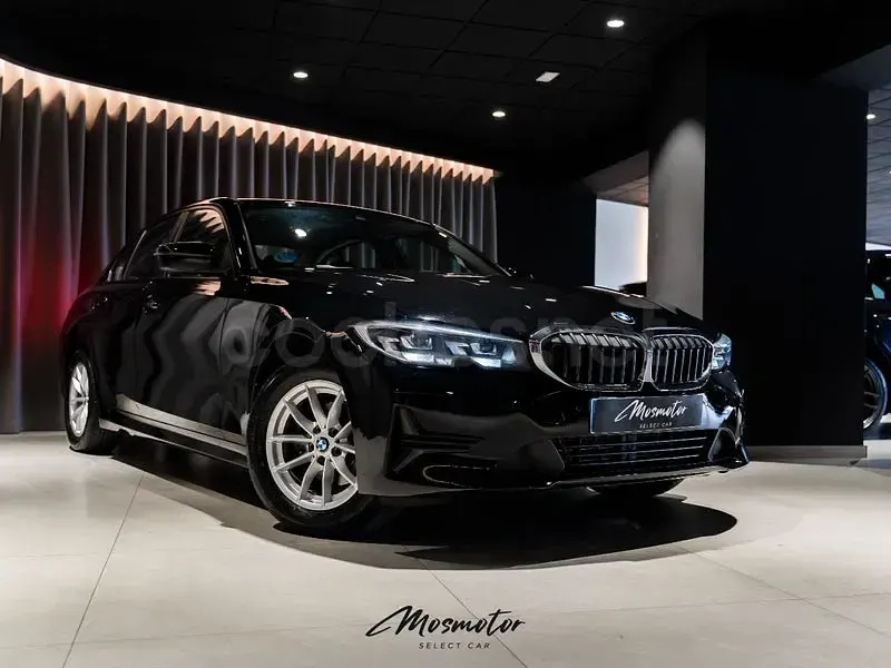 Usado BMW 318 150 CV (110 kW) 2022 Negro Berlina