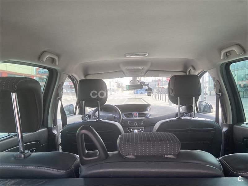 Usado Renault Scénic III Bose Edition 130 CV (95 kW) 2011 Negro Monovolumen