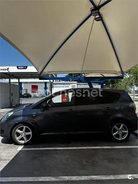 Usado Toyota Corolla Verso Sport 177 CV (130 kW) 2009 Gris / plata Monovolumen