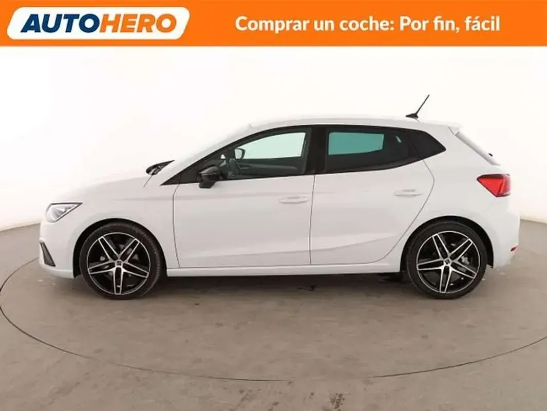 Usado Seat Ibiza FR 150 CV (110 kW) 2023 Blanco Utilitario