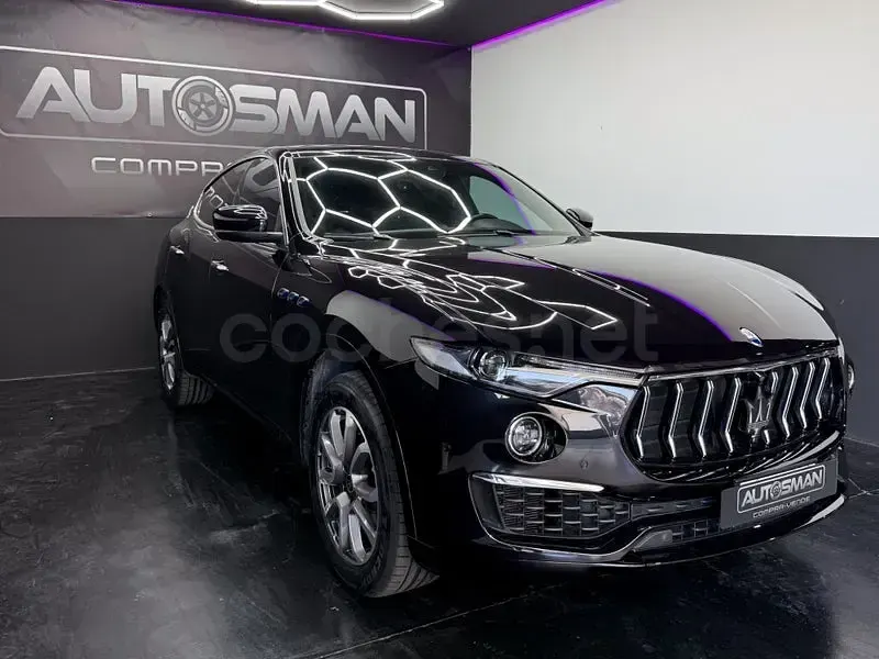 Usado Maserati Levante 330 CV (242 kW) 2021 Negro SUV