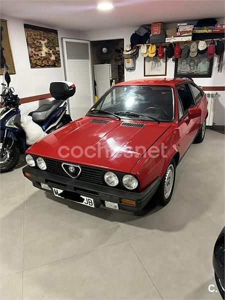 Usado Alfa Romeo Sprint Sprint 118 CV (86 kW) 1988 Rojo Coupe