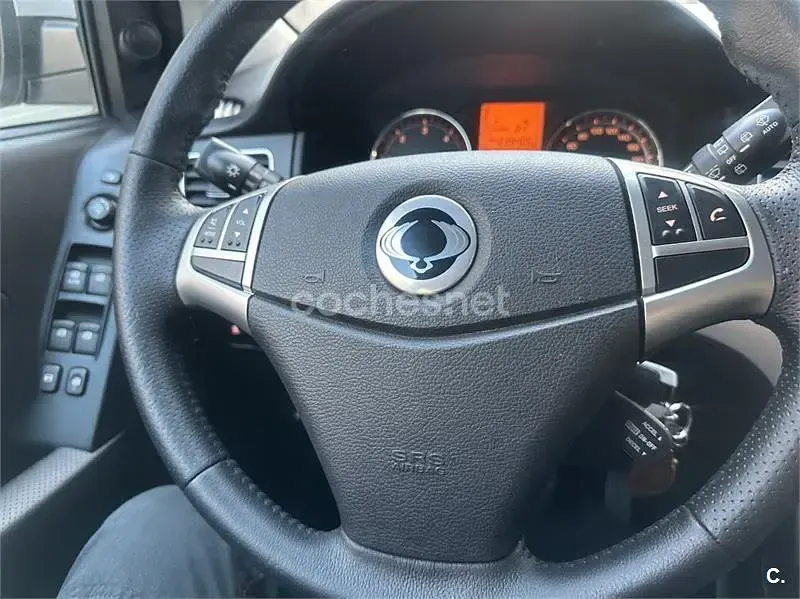 Usado SsangYong Korando 175 CV (128 kW) 2012 Gris / plata SUV