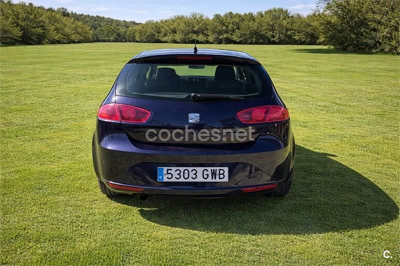 Usado Seat Leon Copa 105 HP (77 kW) 2010 Azul Citadino