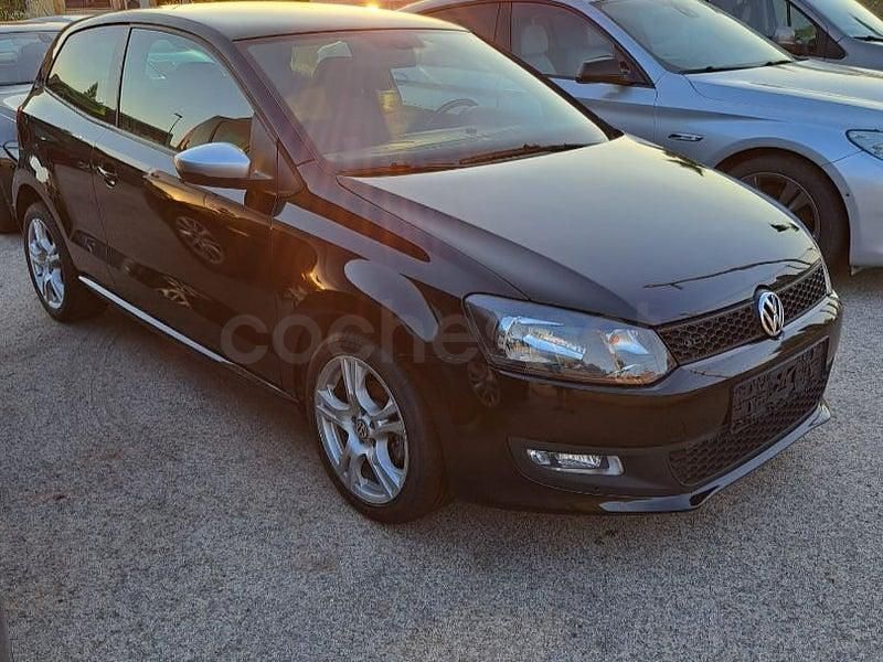 Usado VW Polo 75 CV (55 kW) 2013 Negro Utilitario