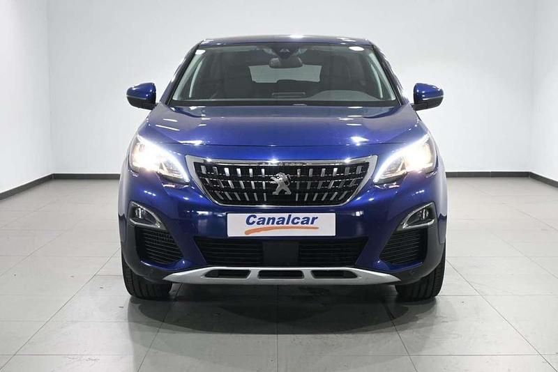 Usado Peugeot 3008 Allure 131 CV (96 kW) 2019 Azul SUV