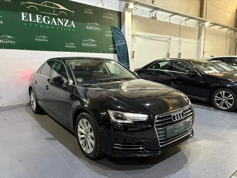 Usado Audi A4 150 CV (110 kW) 2016 Negro Berlina