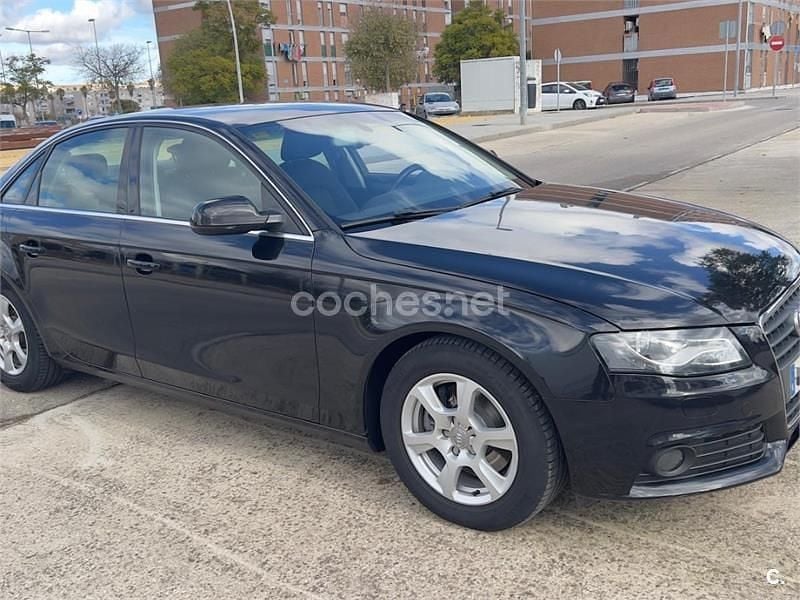 Negro Usado 2011 Audi A4 Berlina | 8449 € (Buen precio) - Imagen 1/4