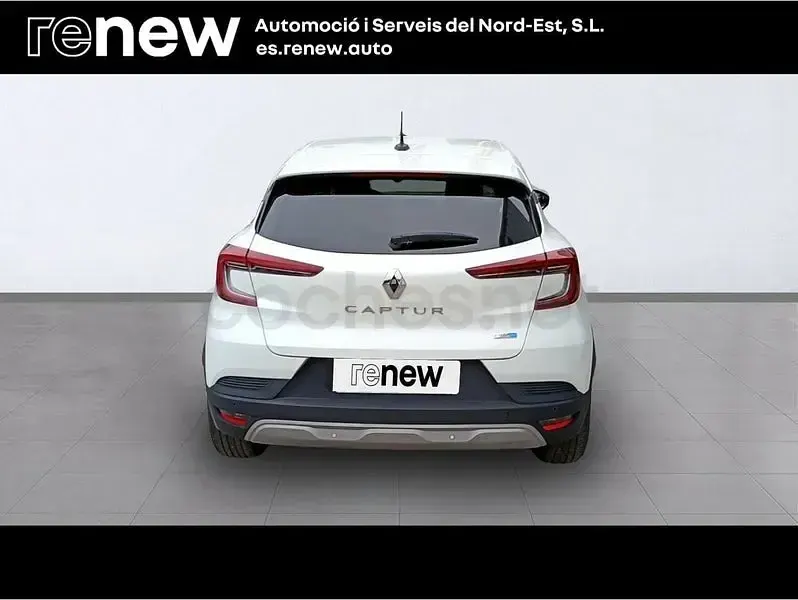 Usado Renault Captur Intens 145 CV (106 kW) 2022 Negro SUV