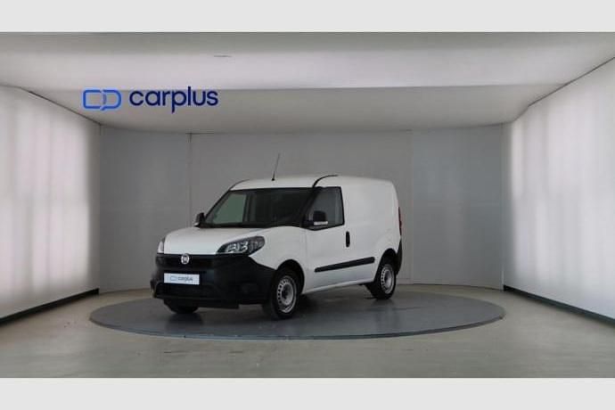 Usado 2021 Fiat Doblò Monovolumen | 14.490 € (Caro) - Imagen 1/4