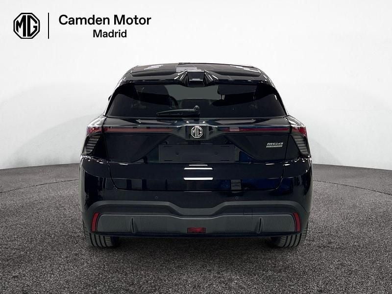 Nuevo MG MG4 EV Luxury 149 kW (203 CV) 2025 Negro Utilitario