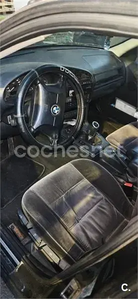 Usado BMW 320 150 CV (110 kW) 2000 Negro Coupe