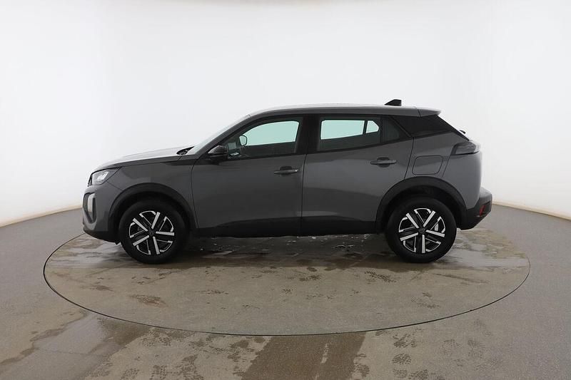 Usado Peugeot 2008 Active 101 CV (74 kW) 2024 Gris SUV