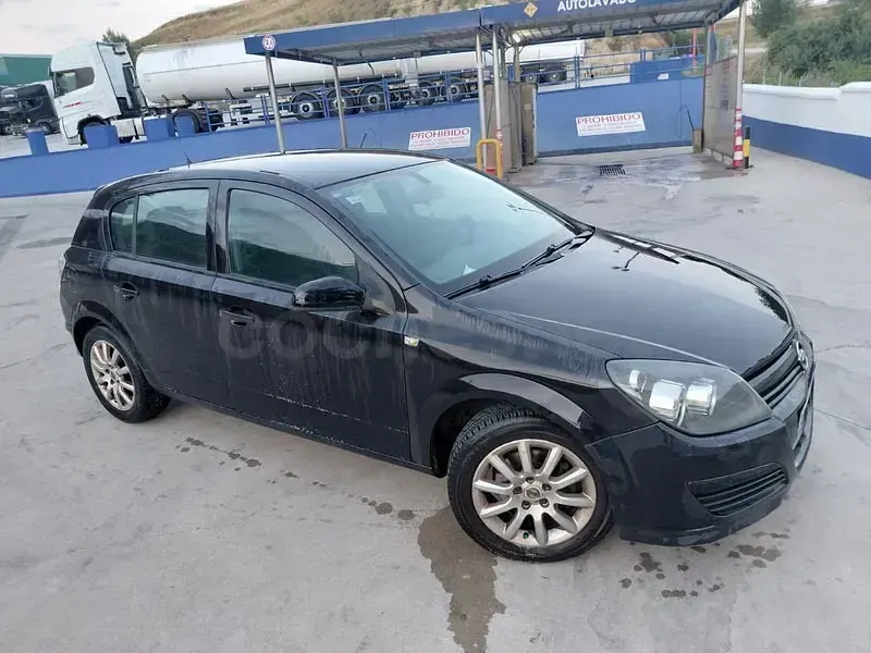 Usado Opel Astra Enjoy 100 CV (73 kW) 2005 Negro Berlina