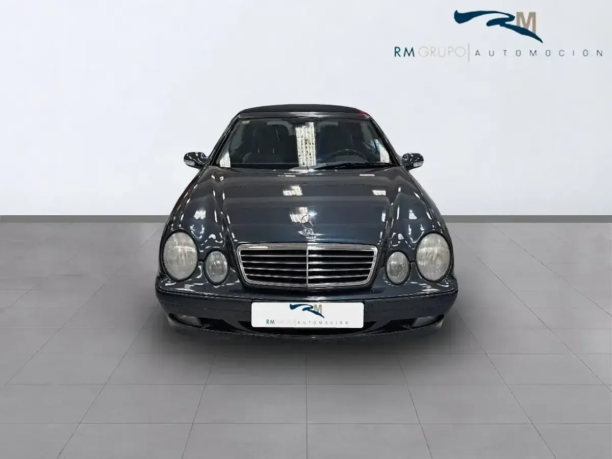 Usado Mercedes CLK230 Elegance 197 CV (144 kW) 2003 Azul Descapotable