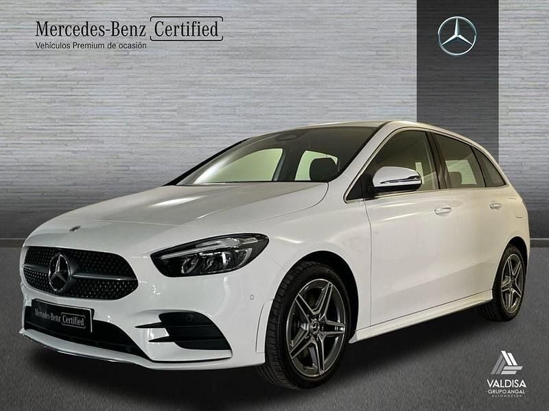 Blanco Usado 2024 Mercedes B250e AMG line Monovolumen | 35.900 € (Buen precio) - Imagen 1/4