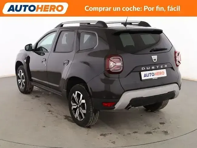 Usado Dacia Duster Prestige 116 HP (85 kW) 2022 Preto SUV