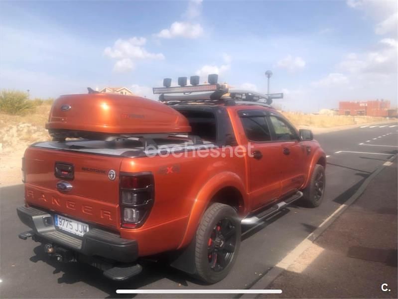 Usado Ford Ranger Wildtrack 200 CV (147 kW) 2015 Naranja Pickup/Camioneta
