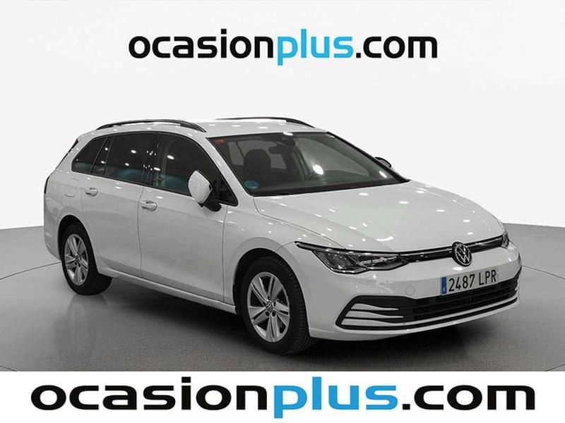 Usado VW Golf VIII Life 131 CV (96 kW) 2021 Blanco Familiar