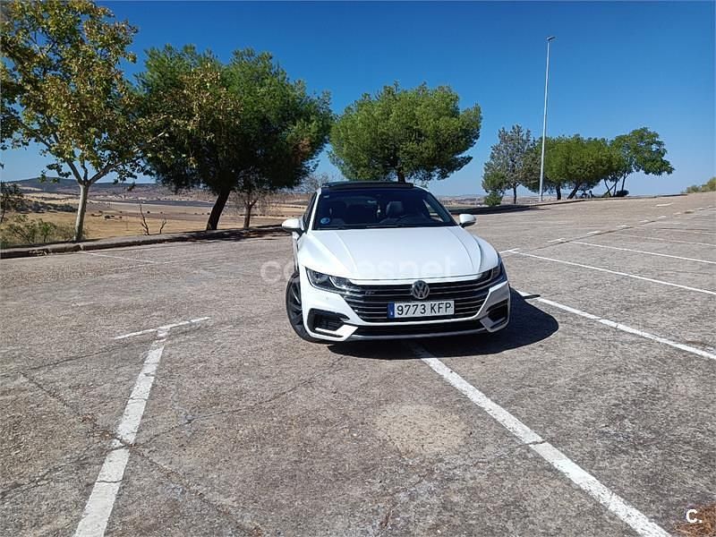 Blanco Usado 2018 VW Arteon R-line Berlina | 21.500 € (Precio justo) - Imagen 1/4