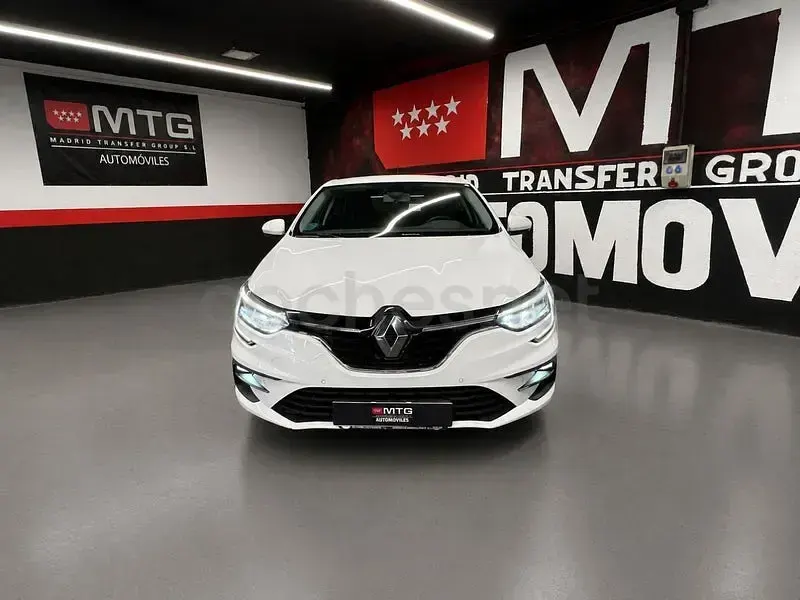Usado Renault Mégane II Equilibre 115 CV (84 kW) 2023 Blanco Berlina
