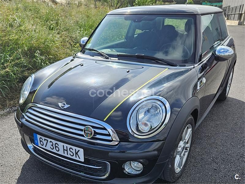 Usado Mini Cooper D 112 CV (82 kW) 2013 Negro Utilitario