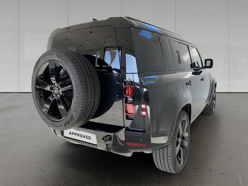Usado Land Rover Defender SE 300 CV (220 kW) 2025 Negro SUV