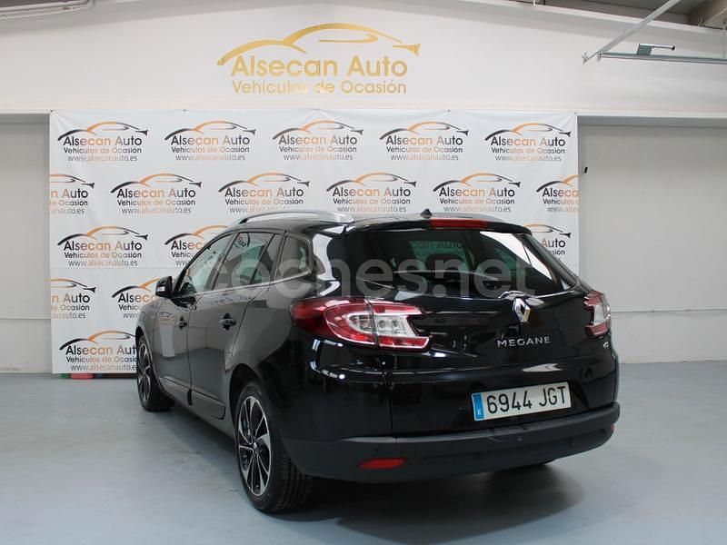 Usado Renault Mégane GrandTour Bose Edition 130 CV (95 kW) 2015 Negro Familiar