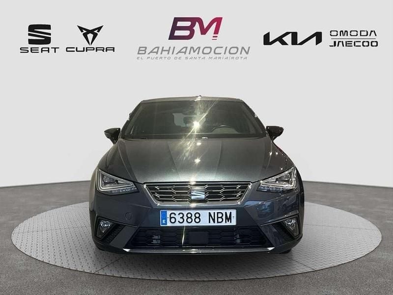 Usado Seat Ibiza FR 116 CV (85 kW) 2025 Gris Utilitario