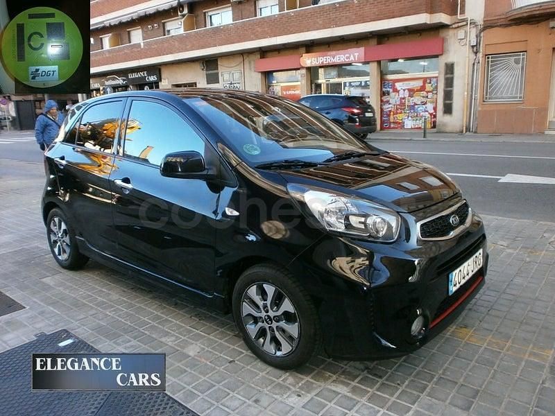 Usado Kia Picanto 67 CV (49 kW) 2016 Negro Utilitario