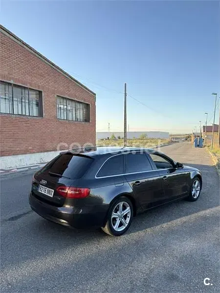 Usado Audi A4 Sport 150 CV (110 kW) 2013 Marrón Familiar