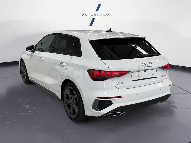 Usado Audi A3 S-Line 150 CV (110 kW) 2022 Blanco Berlina