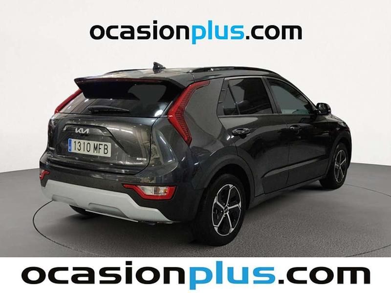 Usado Kia Niro 184 CV (135 kW) 2023 Gris SUV