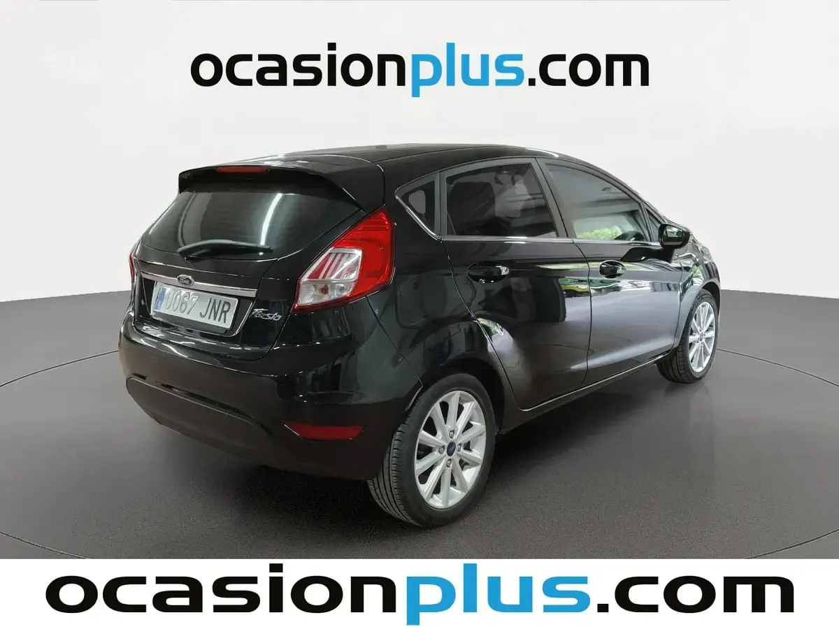 Usado Ford Fiesta Titanium 82 CV (60 kW) 2016 Negro Utilitario