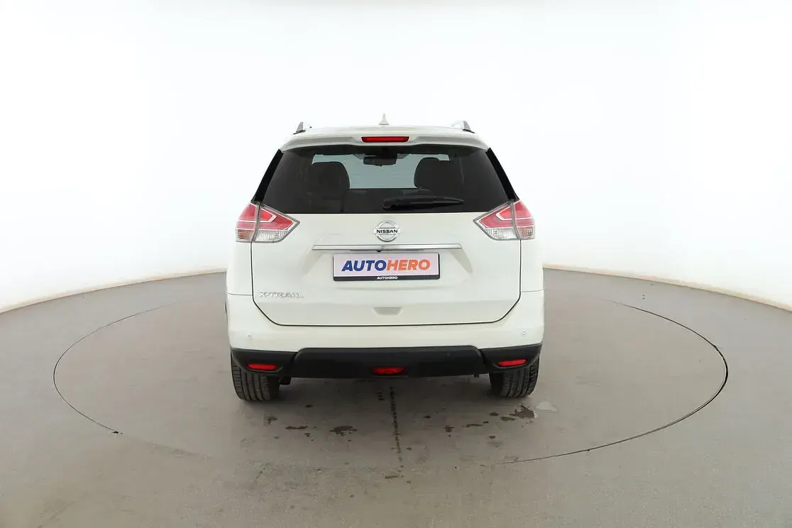 Usado Nissan X-Trail Tekna 163 CV (119 kW) 2015 Blanco SUV