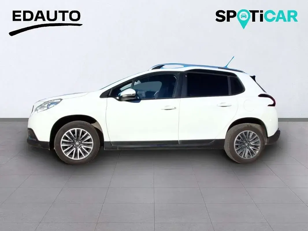 Usado Peugeot 2008 Active 99 CV (72 kW) 2016 Negro SUV