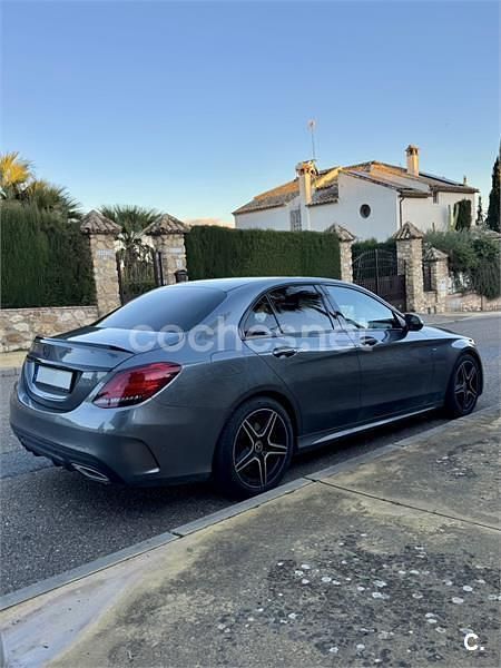 Usado Mercedes C200 160 CV (117 kW) 2020 Gris / plata Berlina