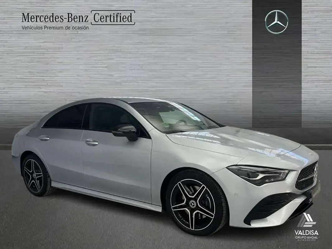 Usado Mercedes CLA220 190 CV (139 kW) 2025 Berlina