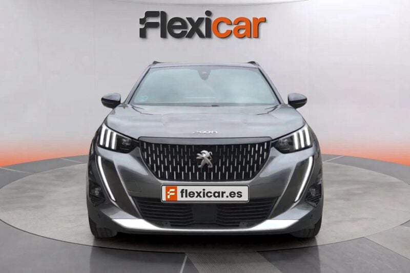 Usado Peugeot 2008 GT 131 CV (96 kW) 2021 Gris SUV