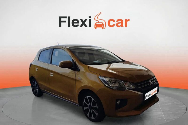 Amarillo Usado 2022 Mitsubishi Space Star Berlina | 9890 € (Buen precio) - Imagen 1/4