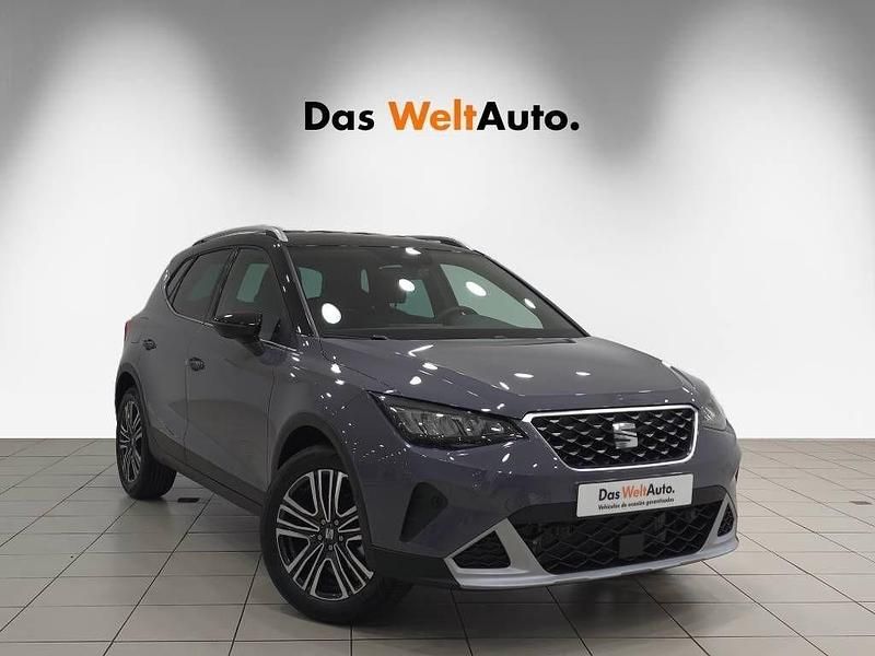 Gris / plata Nuevo 2025 Seat Arona Xperience SUV | 22.900 € (Precio justo) - Imagen 1/4