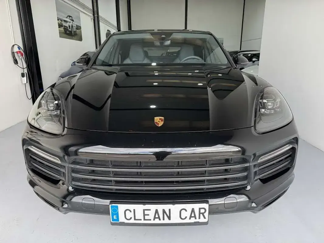 Usado Porsche Cayenne Platinum Edition 462 CV (339 kW) 2022 Negro SUV