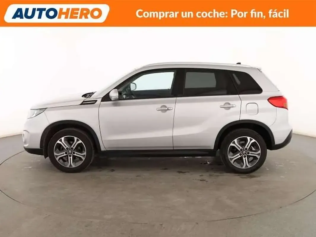 Usado Suzuki Vitara GLX 120 CV (88 kW) 2018 Gris SUV