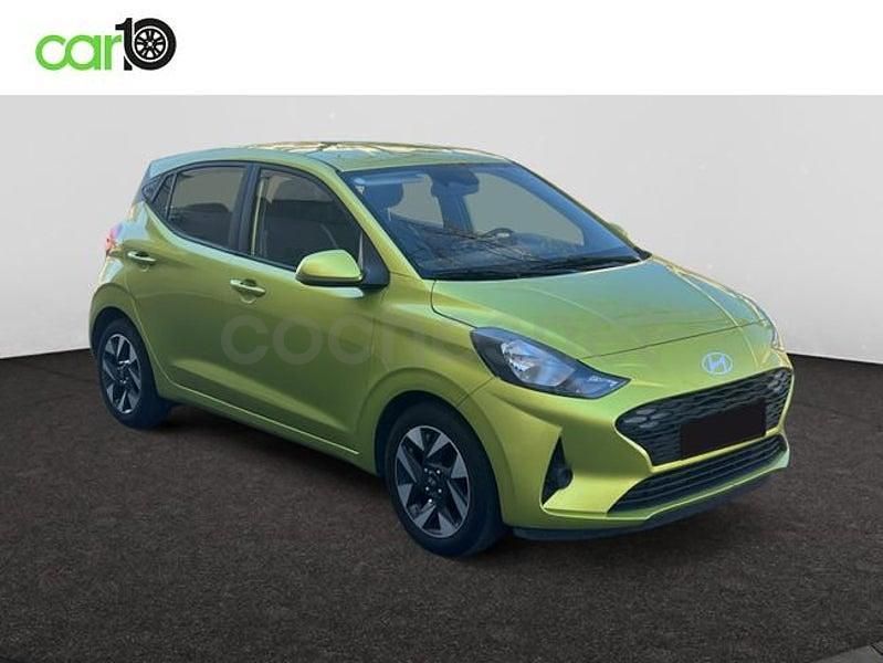Usado Hyundai i10 67 CV (49 kW) 2024 Amarillo Utilitario