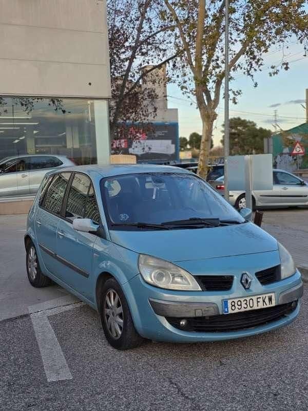 Usado Renault Grand Scénic II Dynamique 131 CV (96 kW) 2007 Azul Monovolumen