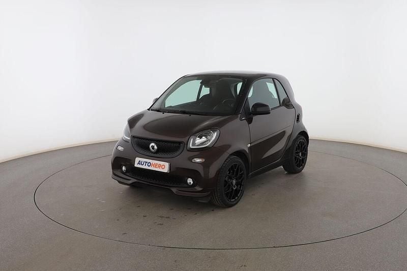 Marrón Usado 2019 Smart ForTwo Coupé Basis Utilitario | 14.899 € (Precio justo) - Imagen 1/3