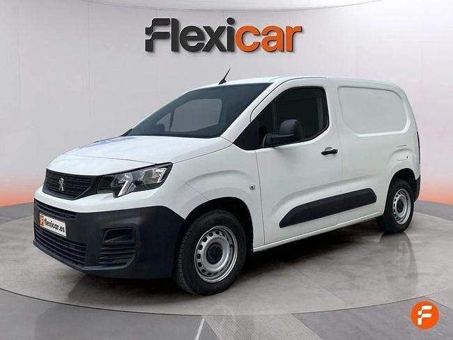 Usado Peugeot Partner Active 100 CV (73 kW) 2021 Blanco Monovolumen