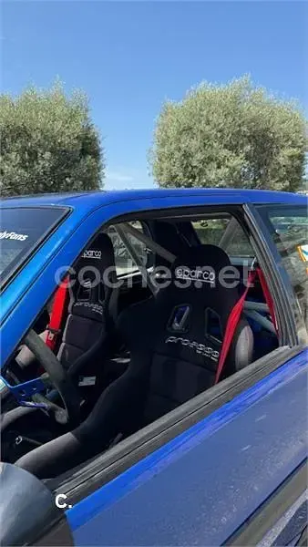 Usado Citroën Saxo 90 CV (66 kW) 1999 Azul Utilitario