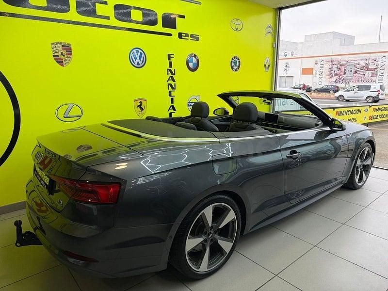 Usado Audi A5 Cabriolet Sport 286 CV (210 kW) 2018 Gris / plata Descapotable